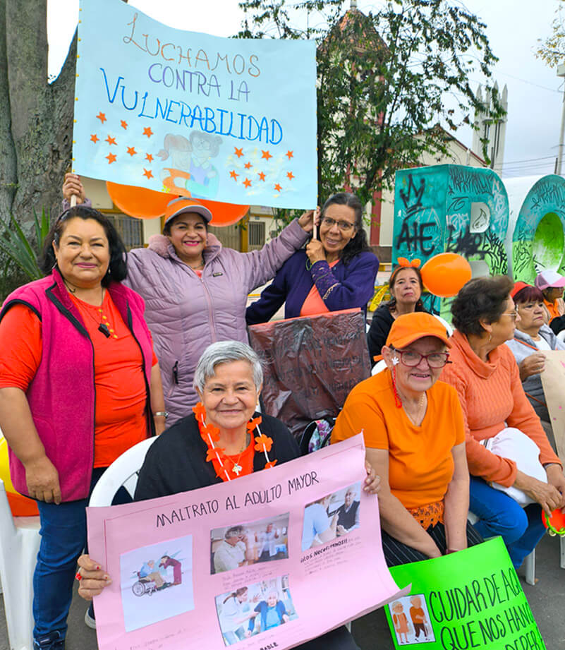 abuelitos felices vejez digna persona mayor bogota fundacion nino jesus 1 (1) abuelitos felices vejez digna persona mayor bogota fundacion nino jesus 1 (1)